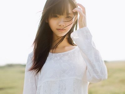 伤心难过的空间说说:总会有一次流泪,让我们瞬间长大